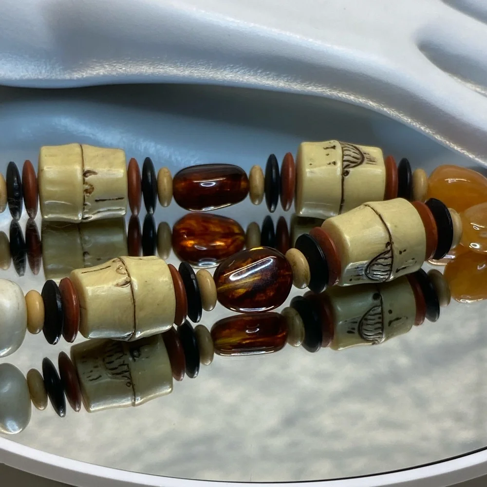 Vintage Tribal Mixed Media Choker Necklace Amber Wood Bone and Acrylic Beads 15” - Picture 7 of 13